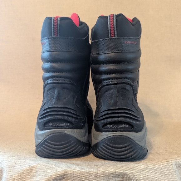 Columbia Men\'s Black Winter Boots Size 9.5 main image 5